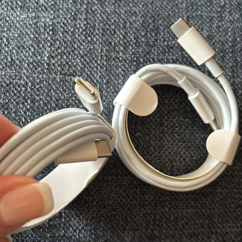 TWO HYPER FAST 120W CHARGING USB-C TO USB-C POWER CORDS 6 FT EACH…BRAND NEW